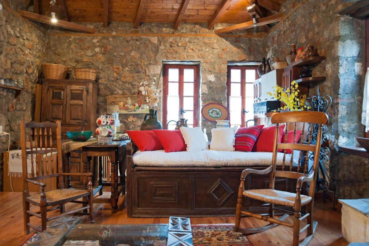 Mariolata Stone House Villa Lílaia Buitenkant foto
