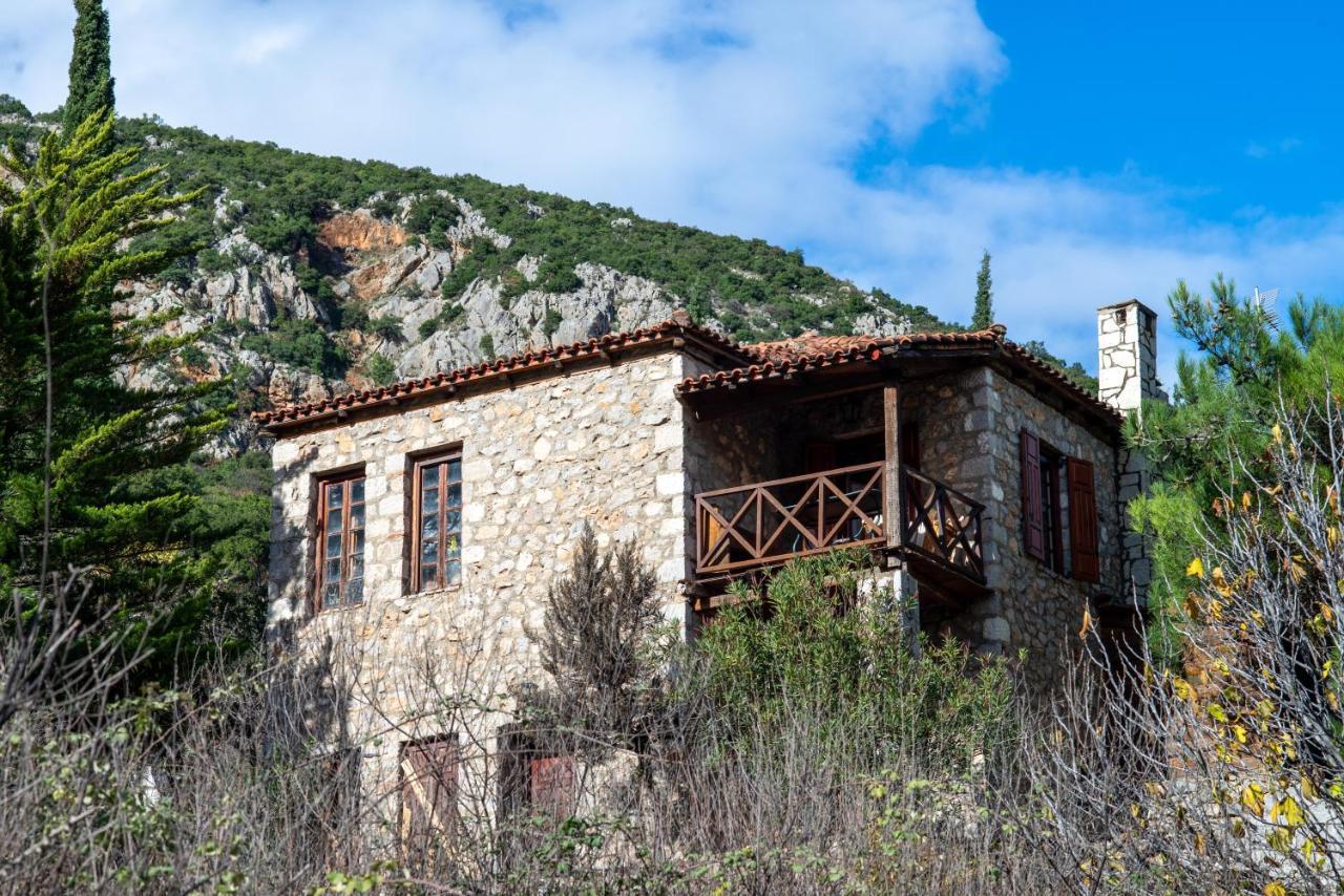 Mariolata Stone House Villa Lílaia Buitenkant foto